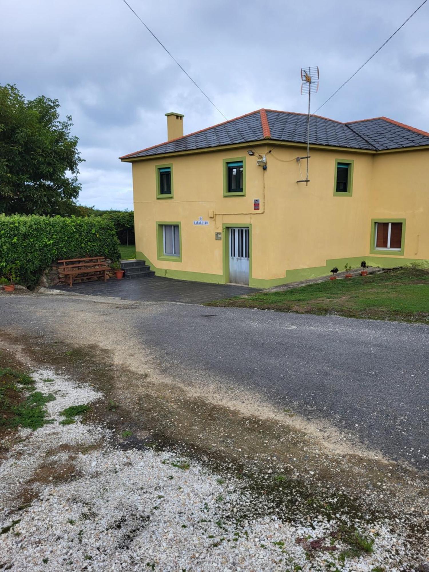 O Cabaleiro Villa Santa Marta de Ortigueira Kültér fotó